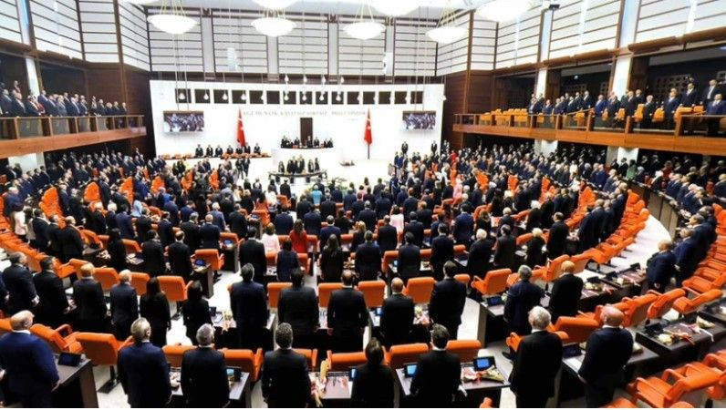 Son anket sonuçları ortaya çıktı: Zirvede dengeler değişti - Resim: 17