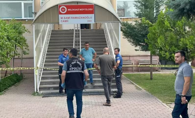 Namaz kılan komşusunu &ouml;ld&uuml;rm&uuml;şt&uuml;: Cezası belli oldu - Resim : 5