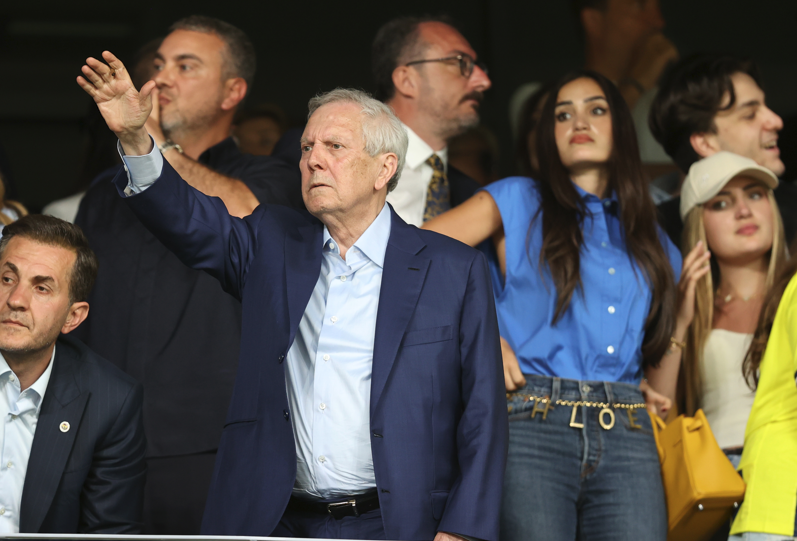 Aziz Yıldırım’a yıldız futbolcudan sürpriz telefon: Seçimi kazanır kazanmaz... - Resim: 1