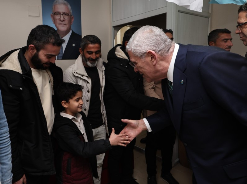 Müsavat Dervişoğlu: 'Bu işin altında hükümetin enkazıyla birlikte Numan Kurtulmuş kalacak' - Resim : 2