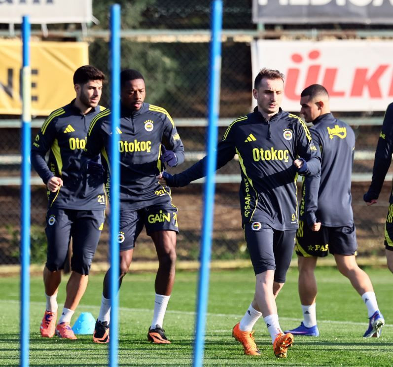 Fenerbahçe’de derbi öncesi dev müjde - Resim: 6