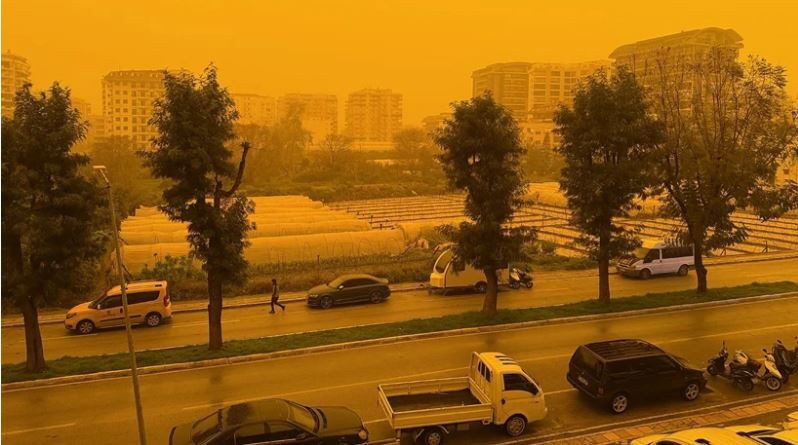 Meteoroloji duyurdu: Çamur yağmuruna hazır olun pencerelerinizi sakın açmayın - Resim: 4