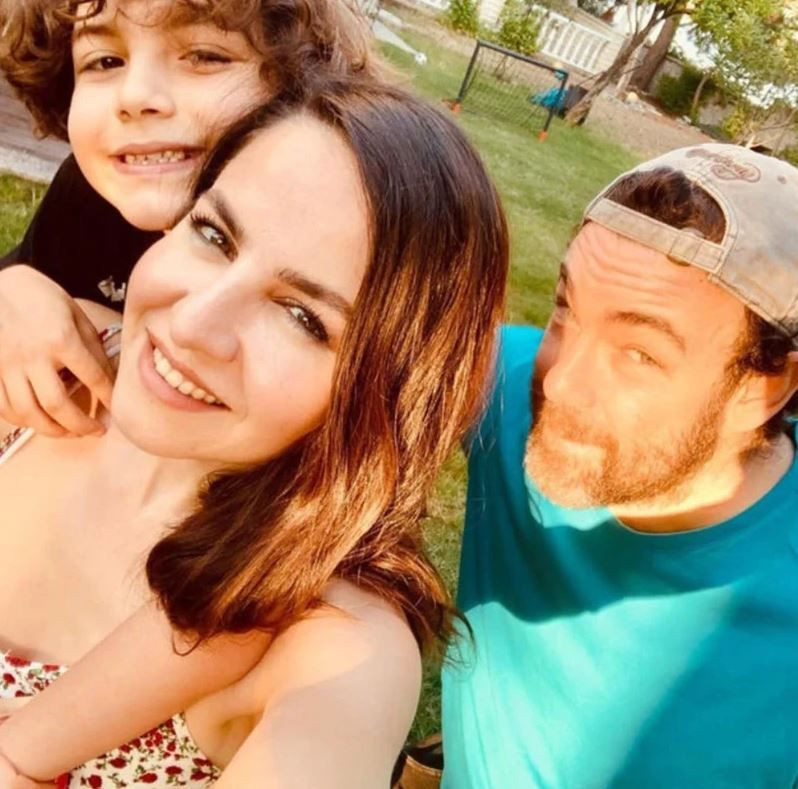 Avrupa Yakası’nın ‘Zeynep Hacer Aksoy’u Bihter Dinçel ve Barış Dinçel 18 yıllık evliliği resmen sona erdi: Duruşma sadece 10 dakika sürdü - Resim: 5