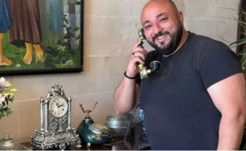 Can Polat'ın taziyesinde ortalık karıştı: Engin Polat yaka paça uzaklaştırıldı - Resim : 6