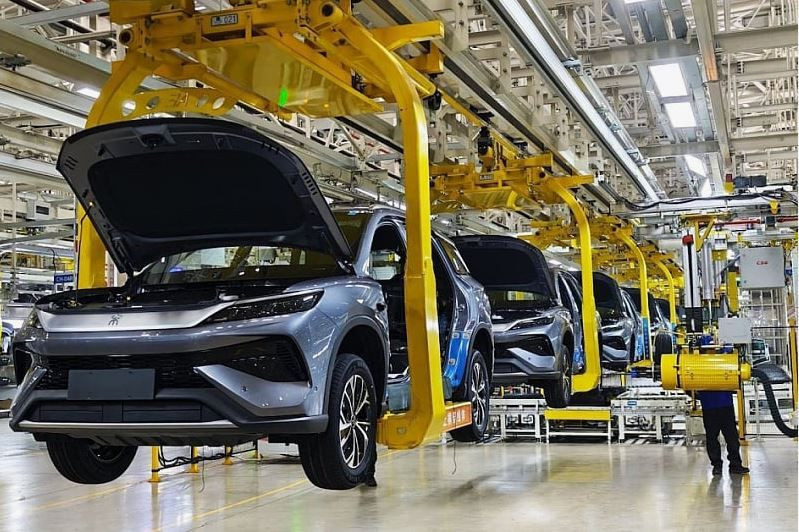 Çinli otomobil devi BYD’de tarihi çöküş: Satışlar çakıldı, 6 yılın en kötüsü - Resim: 5