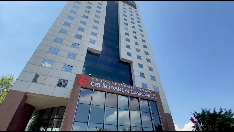 Yüksek maaş alan herkesin evine ceza tebligatı gönderiliyor - Resim : 1