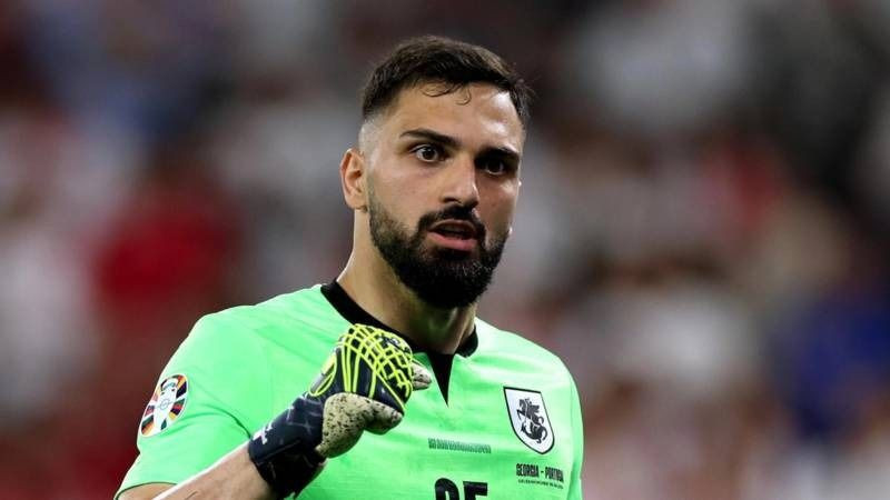 Beşiktaş'ta kaleci operasyonu: Giorgi Mamardashvili - Resim: 9