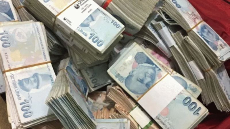 Bankada 1 milyon TL’si olan yaşadı: Evine bir maaş giriyor - Resim: 2