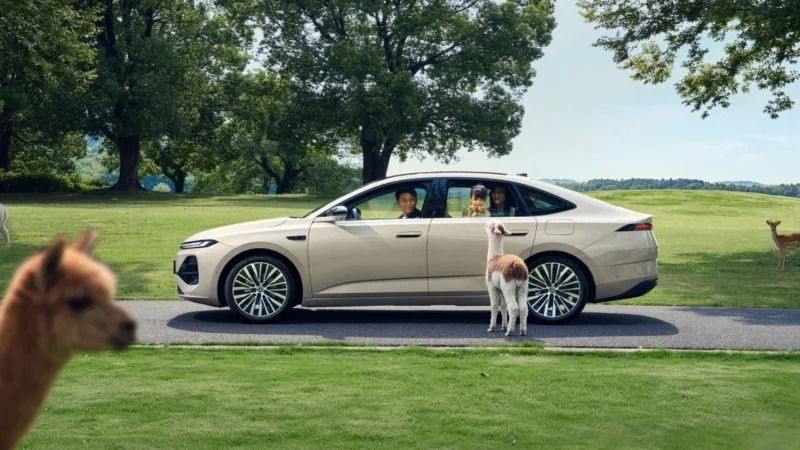 Volkswagen'in yeni modeli satışa çıktı: Herkes bu özelliklerini konuşuyor - Resim: 9
