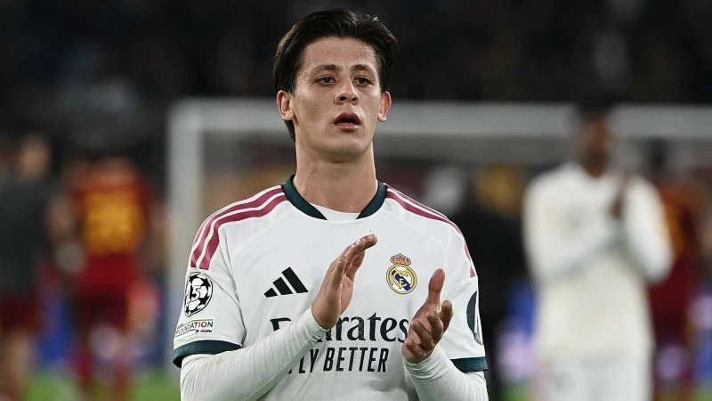 Arda Güler, Real Madrid ile 5 yıllık yeni sözleşme imzaladı - Resim : 1