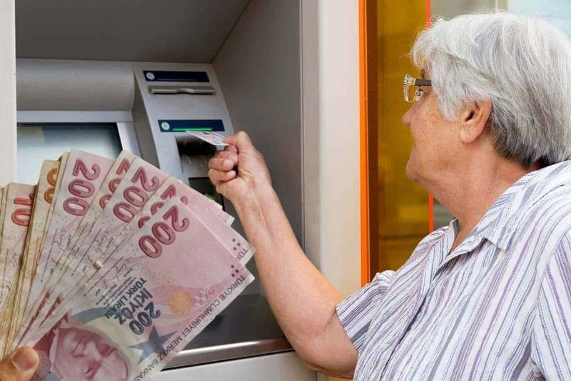 Emeklilere ATM eziyeti: İsyan ettiler - Resim: 2