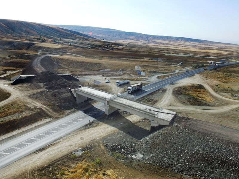 Hızlı tren ile iki ilçe arasındaki mesafe 1 buçuk saate iniyor: Karaman’da trafik yükünü azaltacak proje - Resim: 1