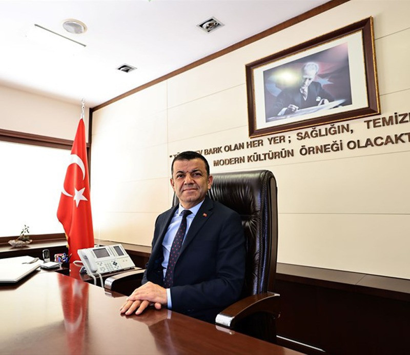 Denizli'de CHP'den toplu istifa: Büyükşehir ve 14 ilçe belediye başkanı ayrıldı - Resim : 1