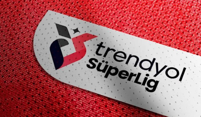 Beşiktaş–Galatasaray derbisi cep yakacak: Dev randevu öncesi fiyatlar belli oldu - Resim: 6