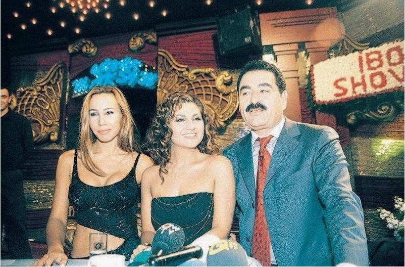 İmparator'un gözyaşları: 22 yıllık küslük yılbaşıda bitti! İbrahim Tatlıses Asena'yı görünce ağladı! - Resim: 17