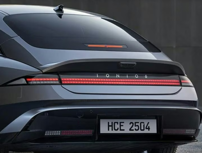 Türkiye fiyatı açıklandı: İşte geleceğin tasarımı elektrikli Hyundai - Resim: 6