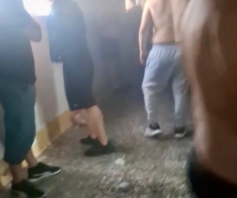 Yunanistan'da cezaevinde alarm: Türk mahkumun iade direnişi isyana dönüştü - Resim : 3