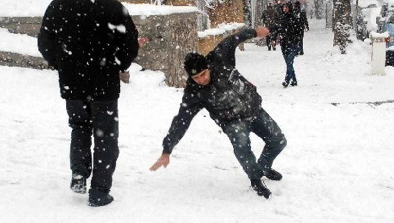 Kar ve buzda güvenli adım atmanın püf noktaları: İşte uzmanların gizli taktikleri - Resim: 2