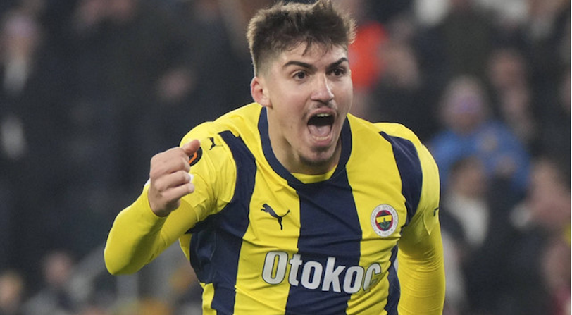 Yusuf Akçiçek ezeli rakipleri birbirine düşürdü - Resim : 1