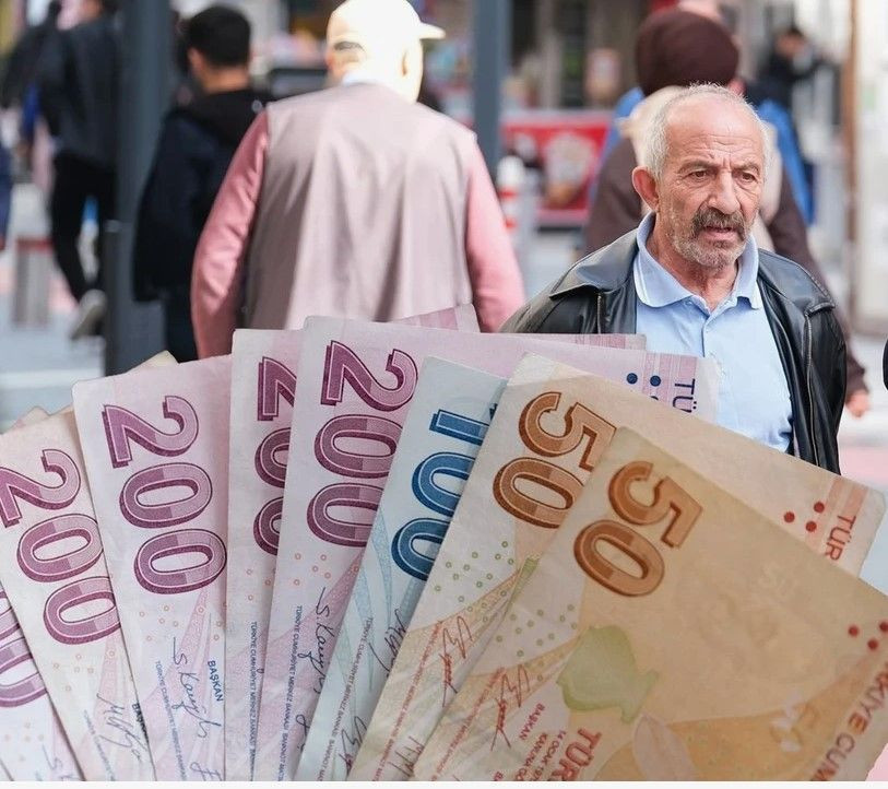 SGK uzmanı Özgür Erdursun tarih verdi: Emekli maaşına ek zam şartı - Resim: 6
