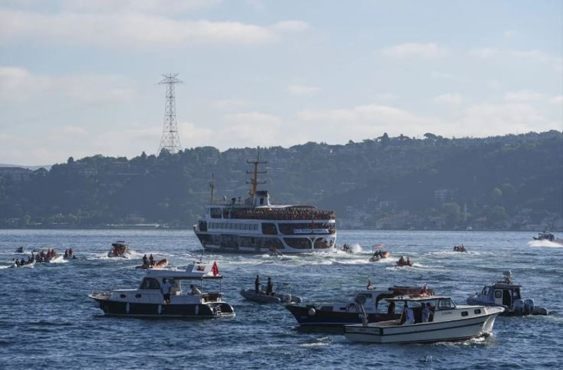 38. Boğaziçi Kıtalararası Yüzme Yarışı tamamlandı: Şampiyonlar belli oldu - Resim : 5