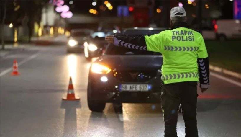 Arabasında olmayana para cezası kesilecek: Araç sürücüleri dikkat - Resim: 6