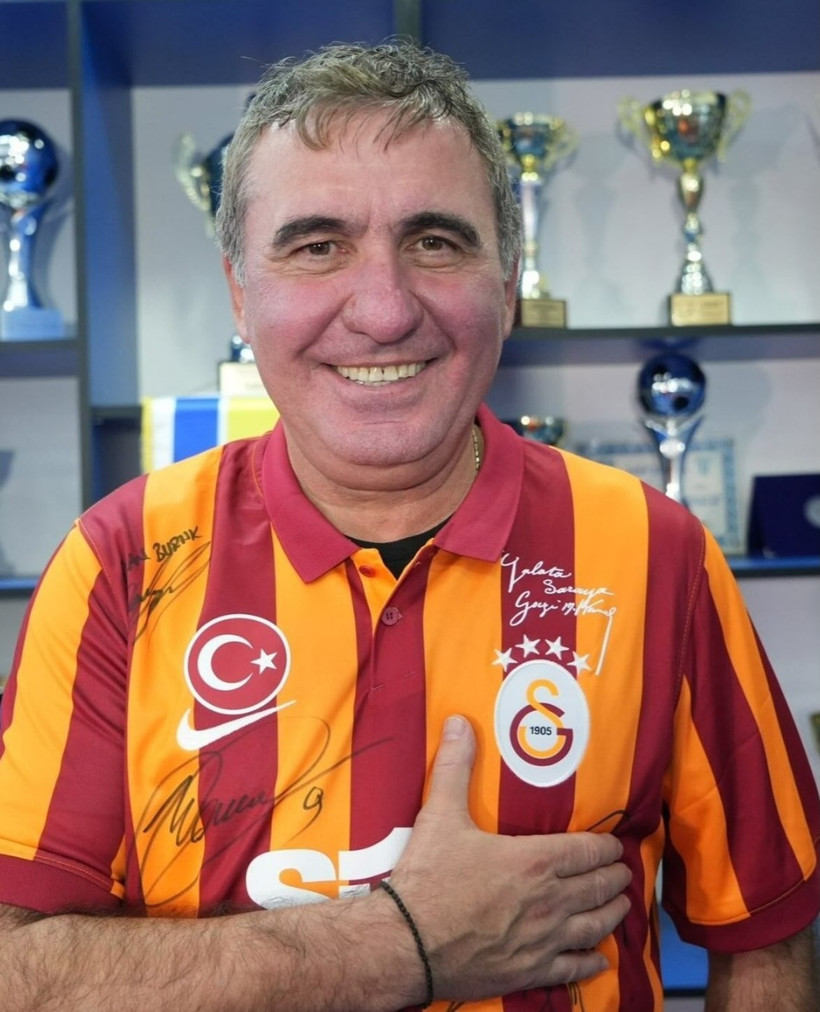Gheorghe Hagi'den Galatasaray'a 121. yıl mesajı: "Gurur duyuyorum" - Resim : 2