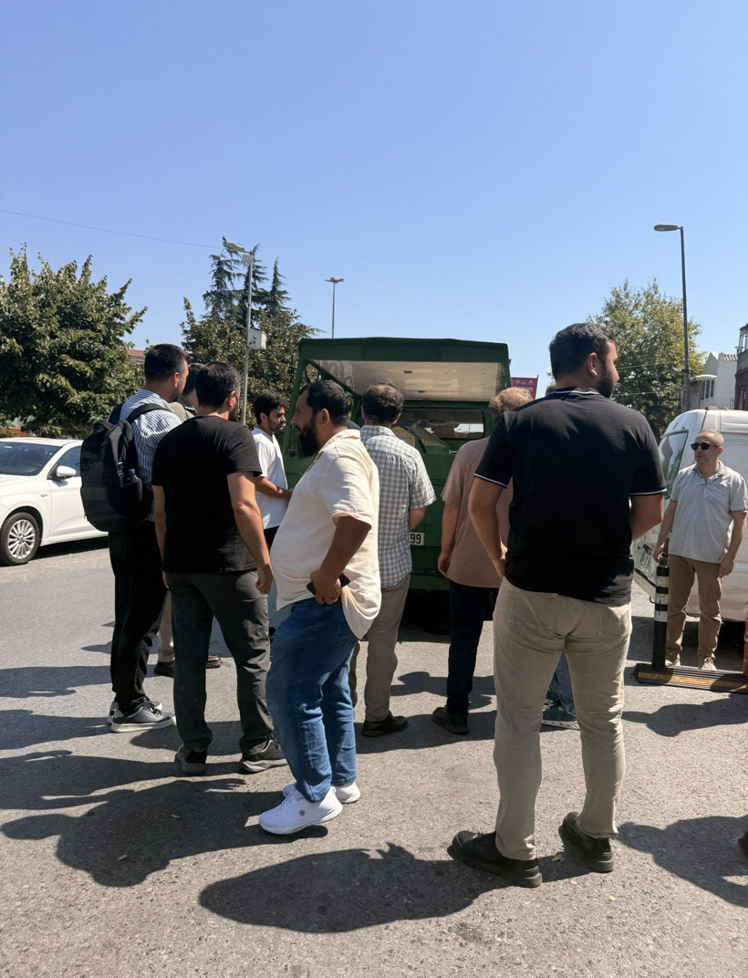 Üsküdar’daki villada silah sesleri: Ünlü yazar evinde ölü bulundu: Eski eşi polisi aradı - Resim: 3