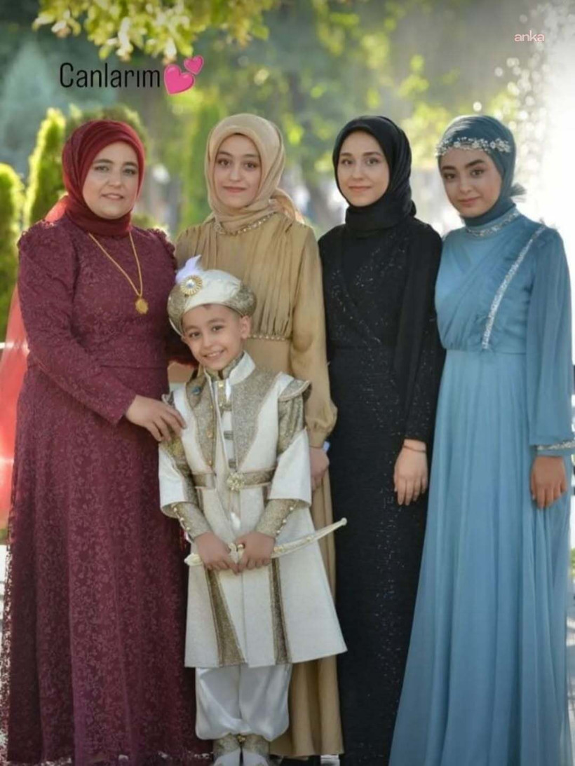 Depremde eşi, dört çocuğunu kaybeden acılı baba: İstediğim sadece adalet - Resim : 1