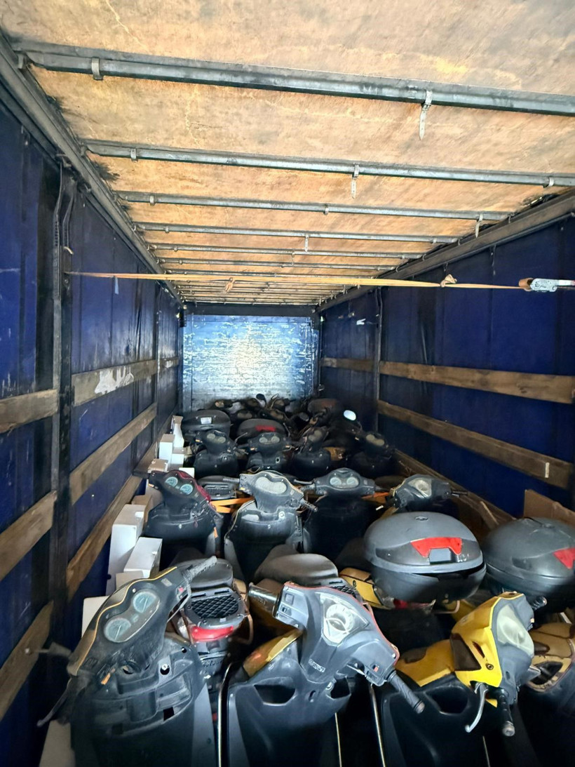 Düşük fiyat garantili hırsızlık: Nakliye şebekesi çökertildi - Resim: 2