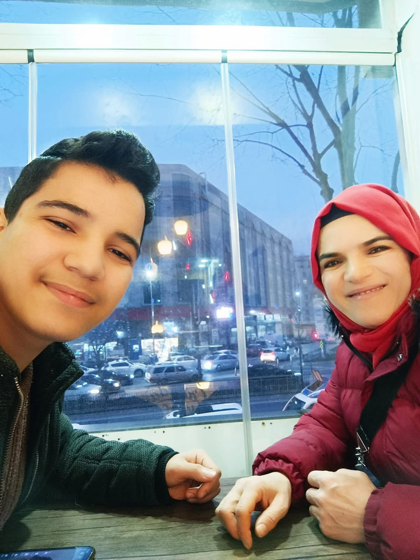 Uzaklaştırma kararı bulunan şahıs dehşet saçtı: Eski eşini ve oğlunu öldürüp intihar etti - Resim : 1