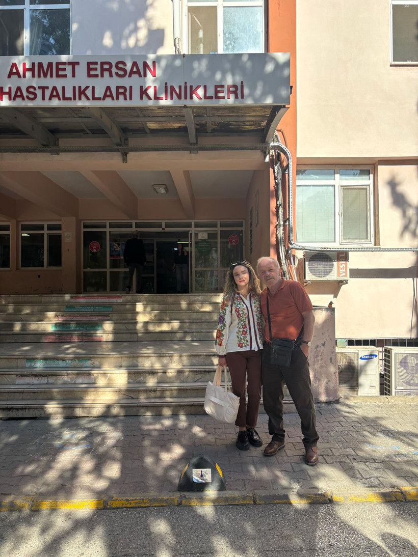 Abdullah &ouml;ğretmenin &ouml;l&uuml;m&uuml;nde kan donduran detay: Doktor kızı hukuk m&uuml;cadelesi başlattı - Resim : 6