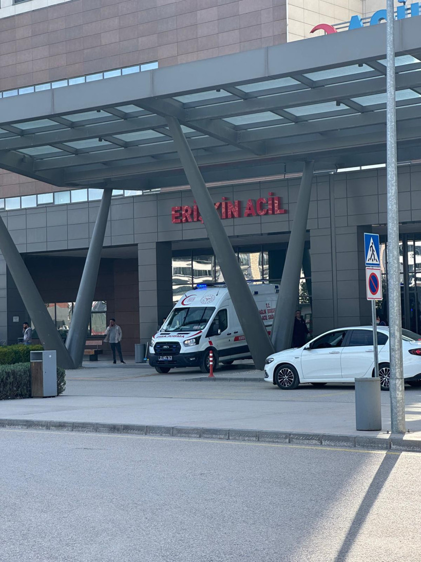 Elazığ’da yürekleri dağlayan ölüm: Havuza düşen minik Zeynep, yaşam mücadelesi kaybetti - Resim : 1