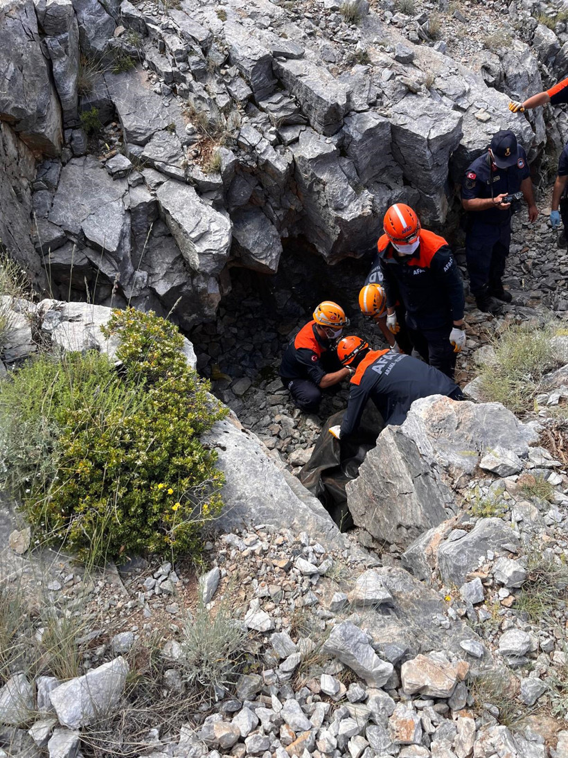 Konya’da endişeli bekleyiş acı bitti: Dağlık alanda korkunç son - Resim : 3