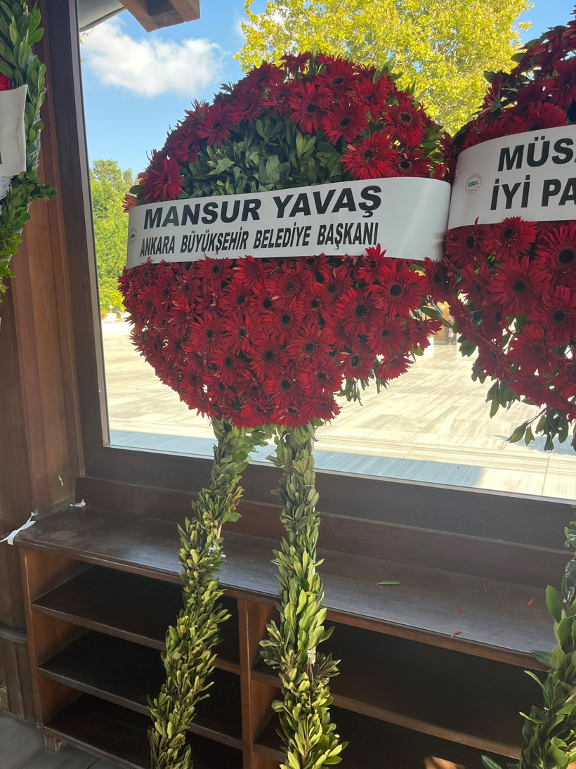 YENİÇAĞ ailesinin acı kaybı: Hacı Ahmet Çelik son yolculuğuna uğurlandı - Resim : 5