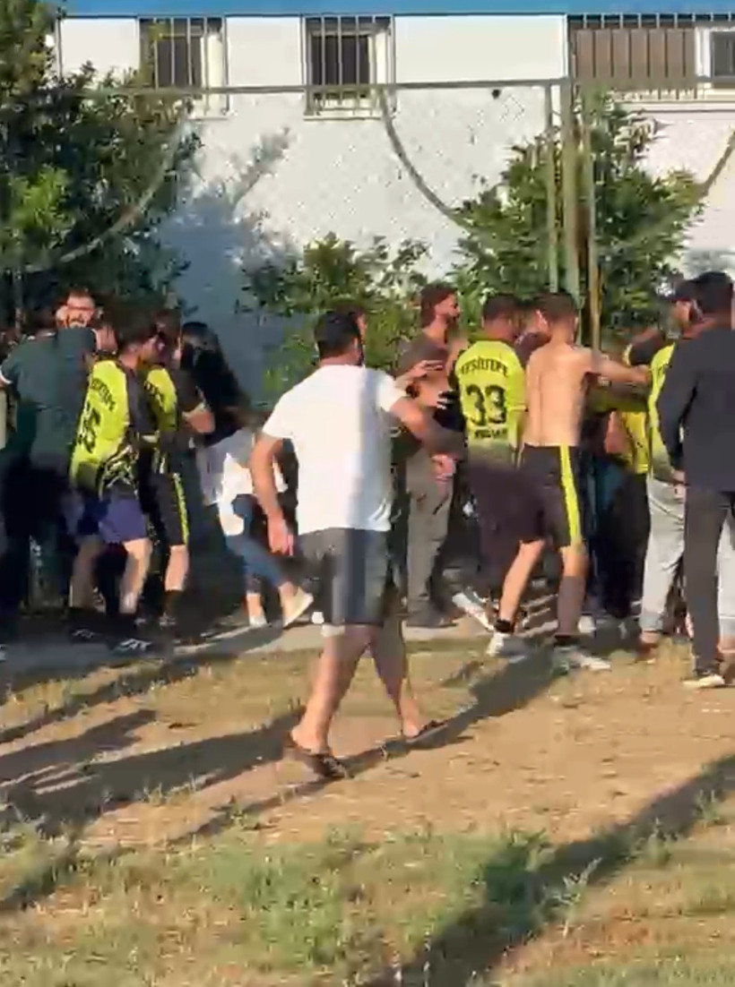 Tarsus’ta futbol terörü: Köy turnuvası karakolda bitti - Resim : 1