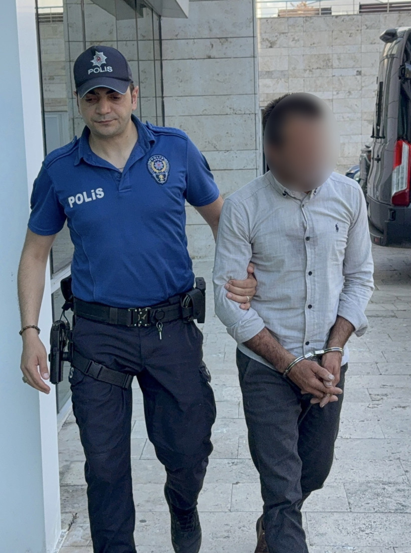 Oto tamircisinden kan konduran vahşet: Müşterisini kaynar çayla yaktı - Resim : 1