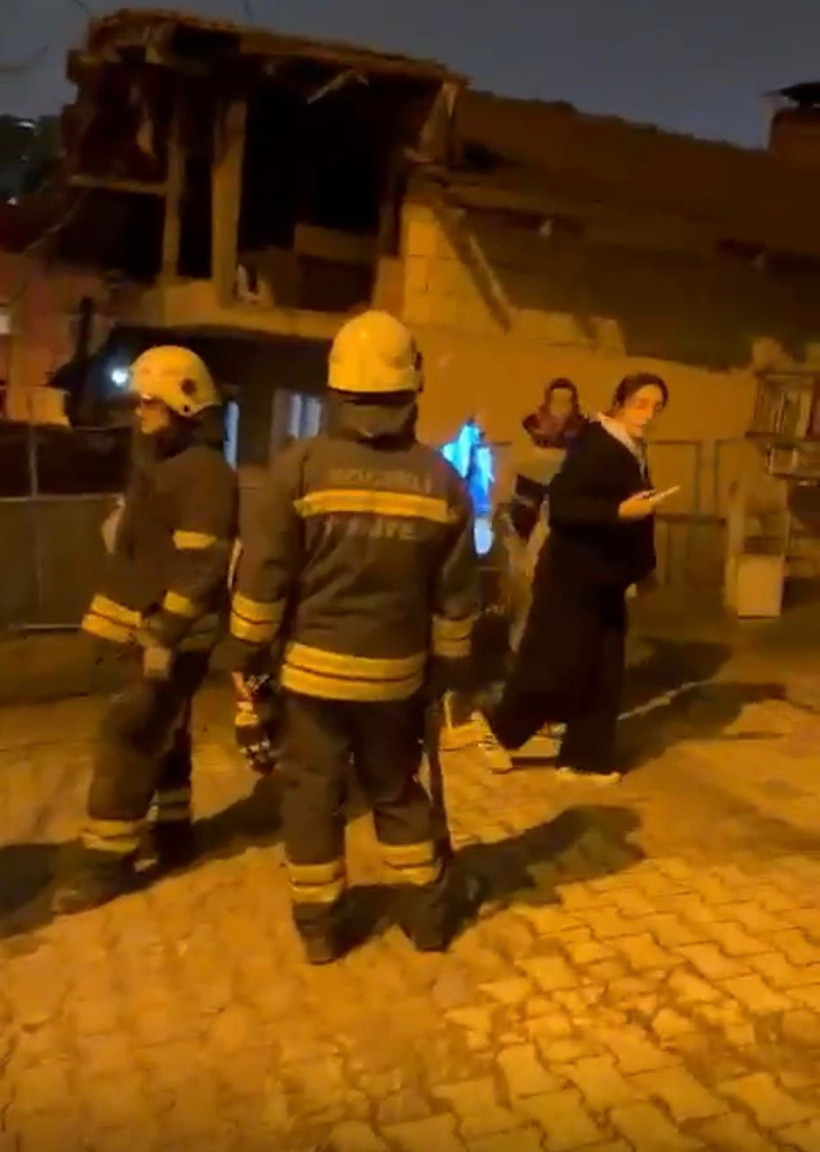 Talihsizliğin b&ouml;ylesi... Evinde otururken kazada yaralandı - Resim : 2