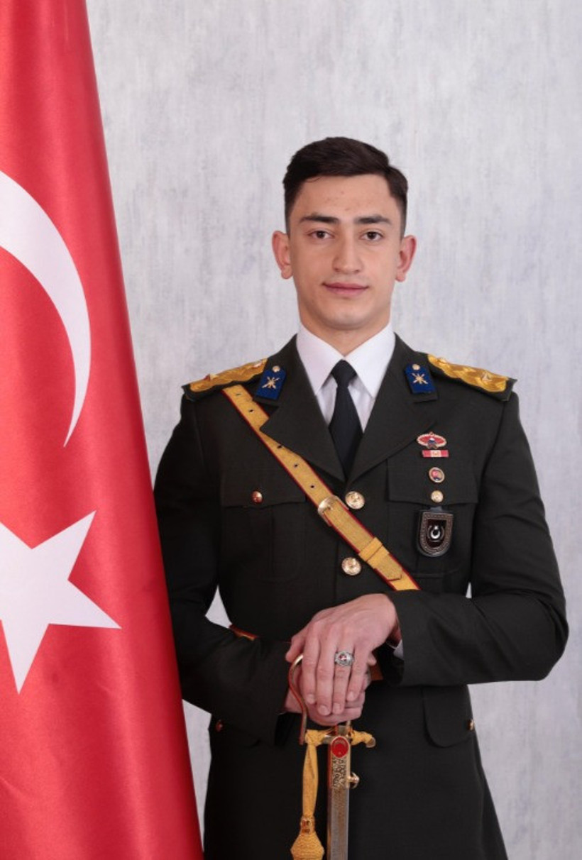 TSK&rsquo;dan atılan Teğmen&rsquo;in katıldığı şampiyonada protokolde kim vardı? - Resim : 1