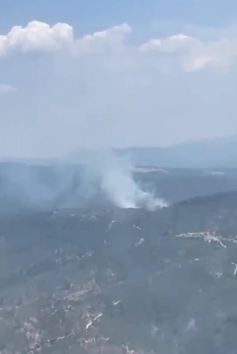 Balıkesir’de orman yangını: Havadan ve karadan müdahale ediliyor - Resim : 3