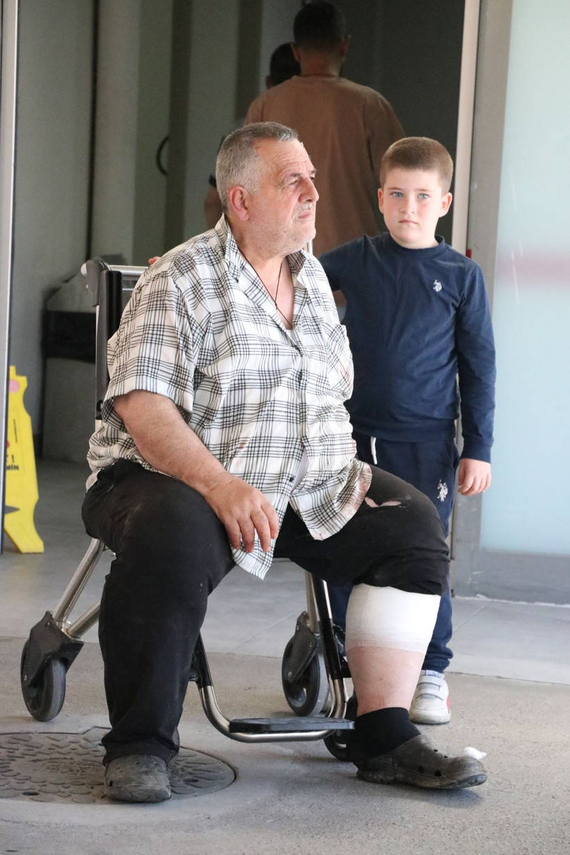 Bayram geleneği yine bozulmadı: 'Acemi Kasaplar' hastanelik oldu - Resim: 18