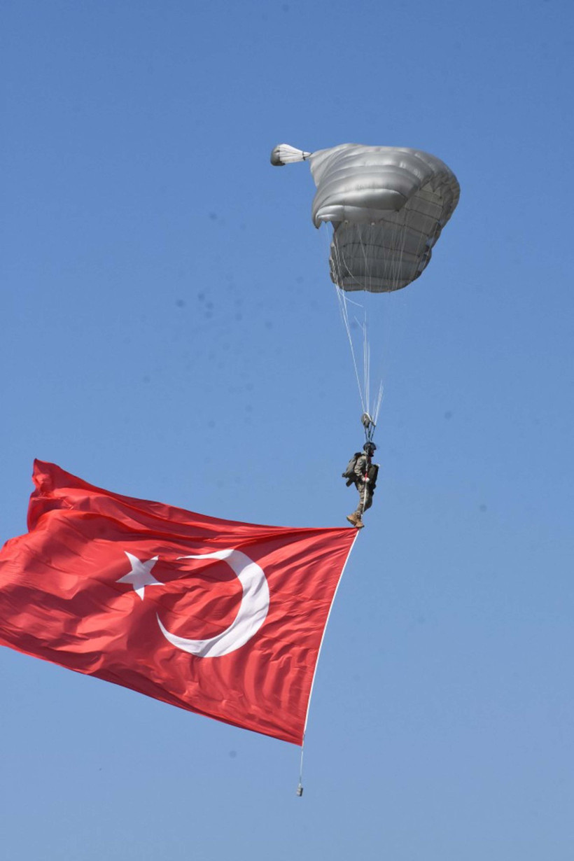 Türk yıldızları İzmir’de nefes kesti - Resim: 2