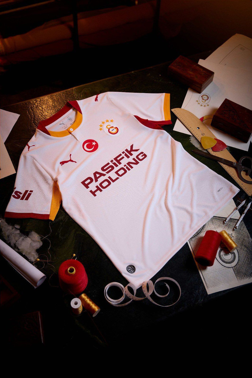 Galatasaray yeni sezon formalarını tanıttı: İşte dikkat çeken detaylar - Resim: 3