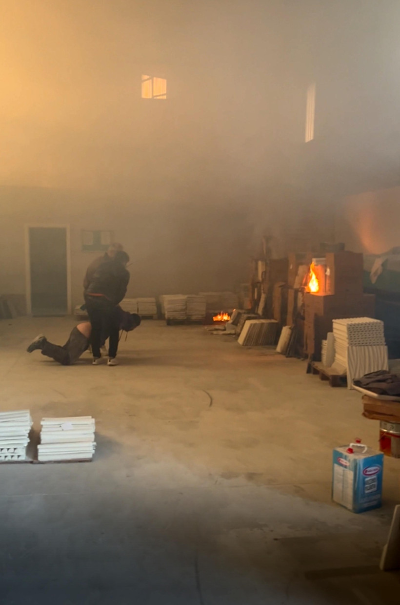 Polisle kan donduran diyalog: &lsquo;Bu sadece bir g&ouml;zdağı&rsquo; - Resim : 4