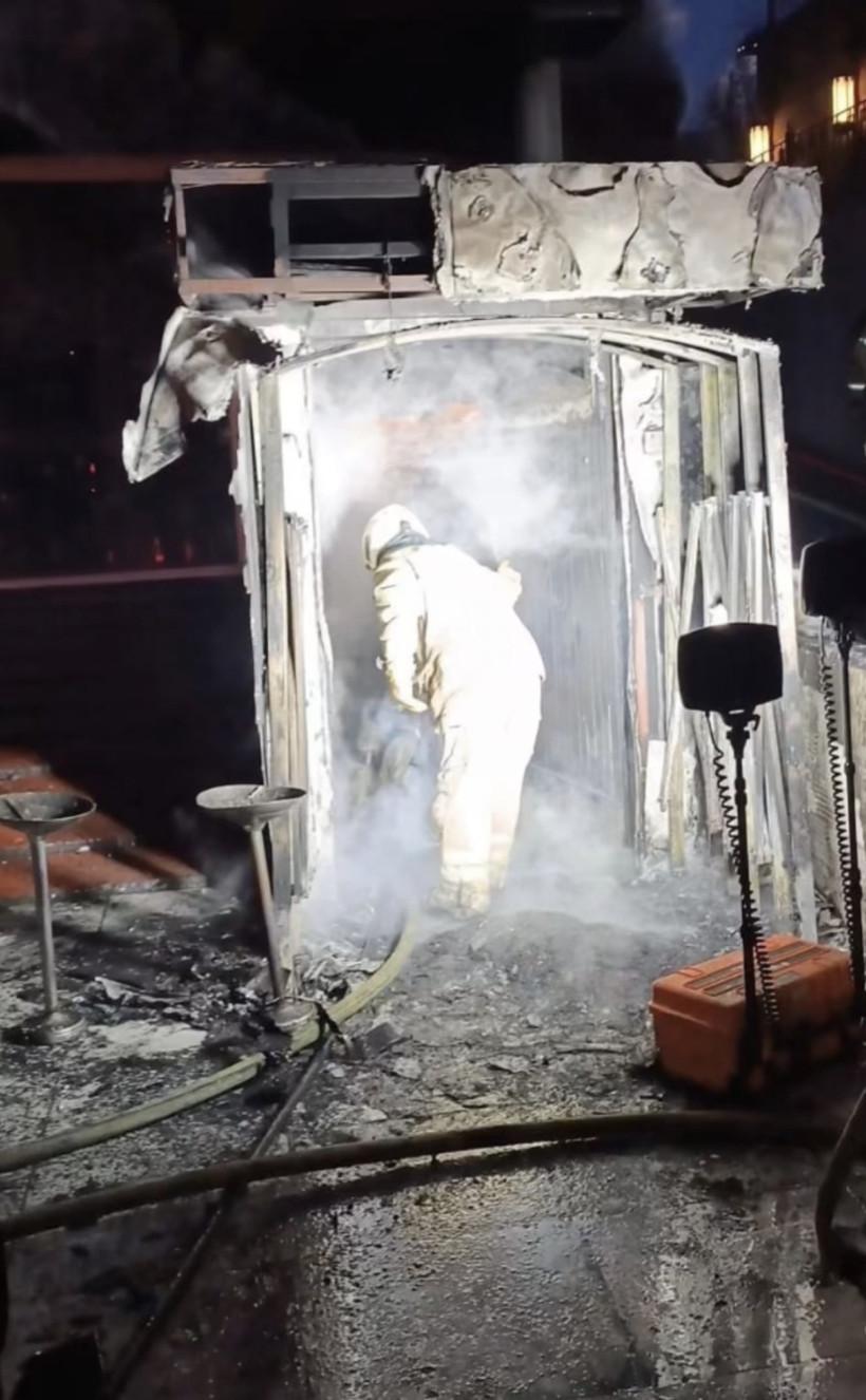 Etiler'de gece kul&uuml;b&uuml; kundaklayıp sahibini kurşun yağmuruna tuttular - Resim : 1