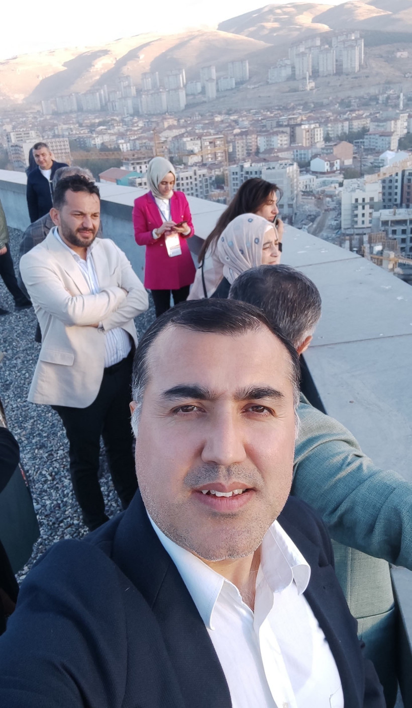 Malatya&rsquo;nın yaraları &ccedil;i&ccedil;ek a&ccedil;ıyor - Resim : 2