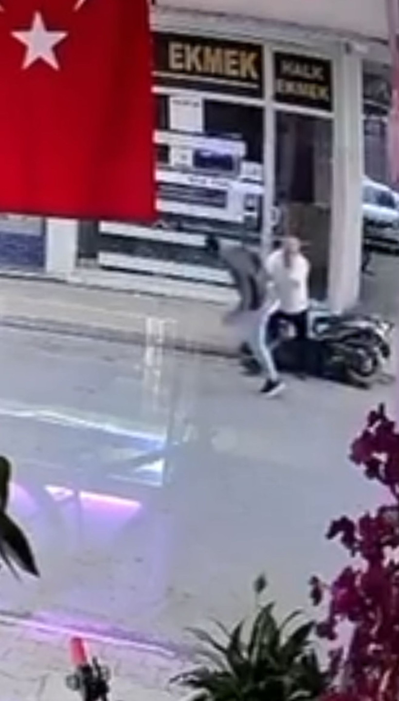Bıçaklayıp 'Oyun bitti' diyerek teslim oldu: “Sen üçüncü kişisin” dedi - Resim: 5