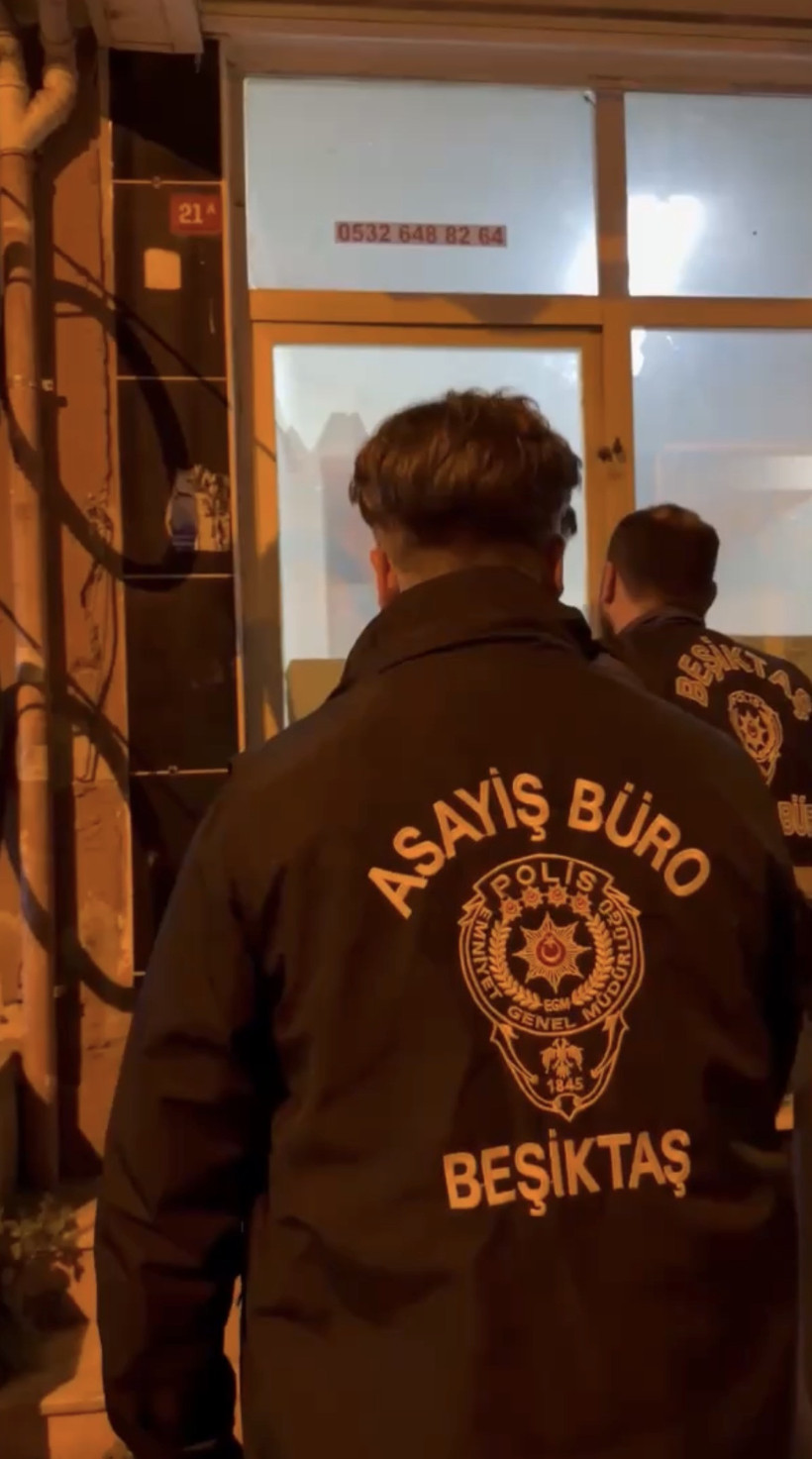 Polis bile şoke oldu: Skutere gizlemişler hem de defter tutmuşlar : Ünlülere yeni bir operasyonun sinyali mi? - Resim : 5
