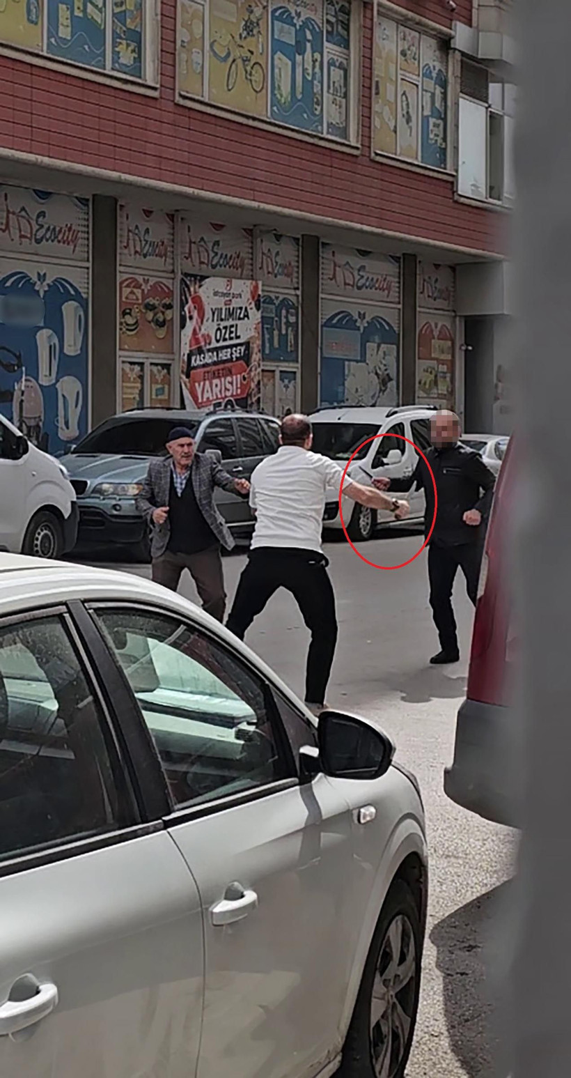 Sokak savaş alanına döndü: Bıçağa karşı silah: Erzurum'da dehşet anları - Resim: 2