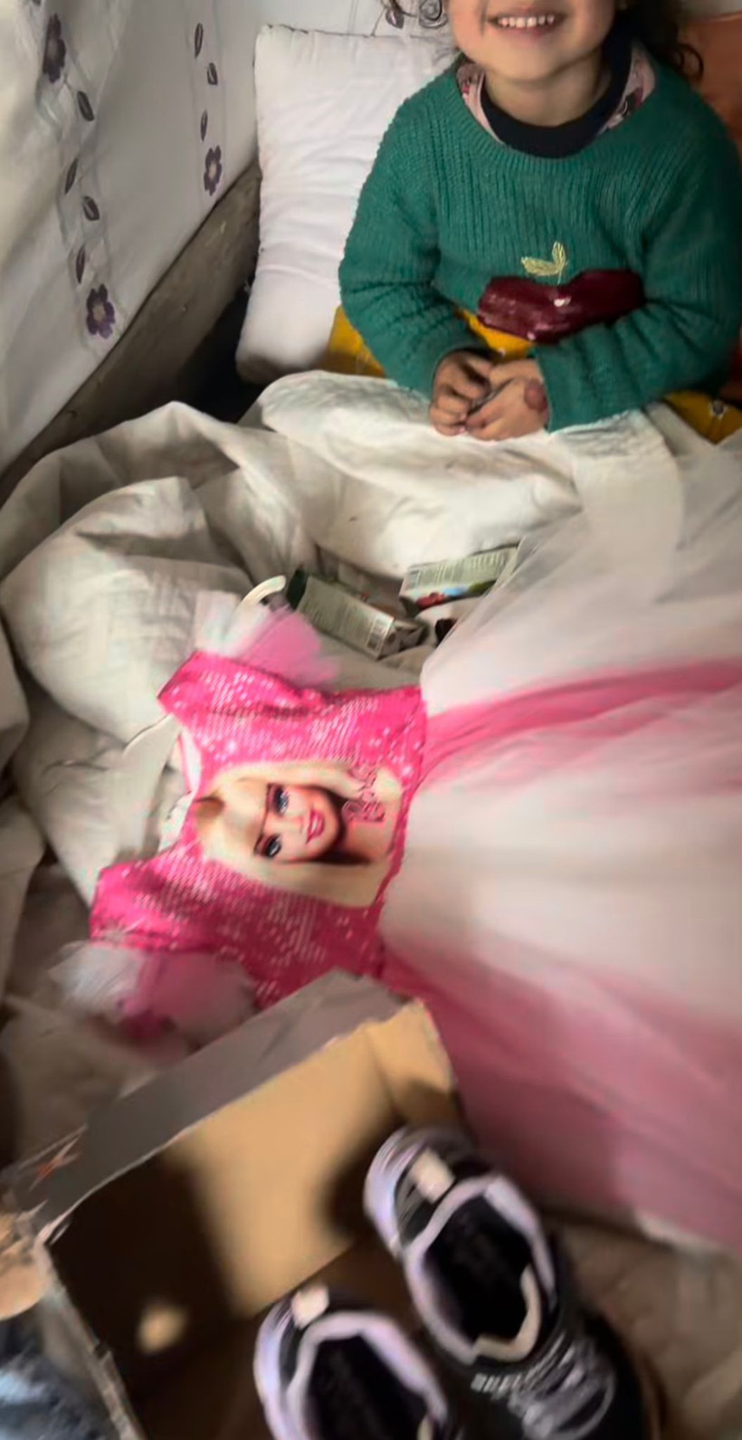 Yardım paralarıyla servet yapmış: 'Bursa Abisi' isimli sosyal medya fenomeni tutuklandı - Resim : 2